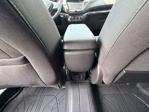 Certified 2023 Chevrolet TrailBlazer LT w/ Convenience Package AWD/4WD image 20