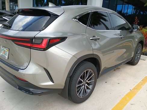 Used 2025 Lexus NX 250 FWD w/ Accessory Package (2T) image 7