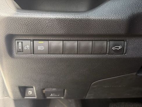 Used 2023 Toyota RAV4 XLE w/ Convenience Package AWD/4WD image 25