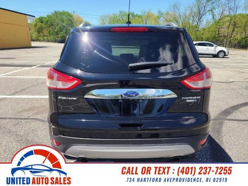 Used 2016 Ford Escape Titanium w/ Equipment Group 301A AWD/4WD image 4
