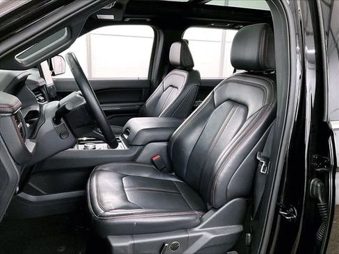 Used 2023 Ford Expedition Max Limited AWD/4WD image 24