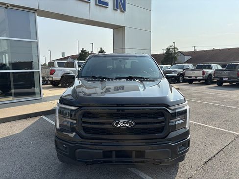 Used 2025 Ford F150 Lariat w/ Equipment Group 501A Mid AWD/4WD image 10