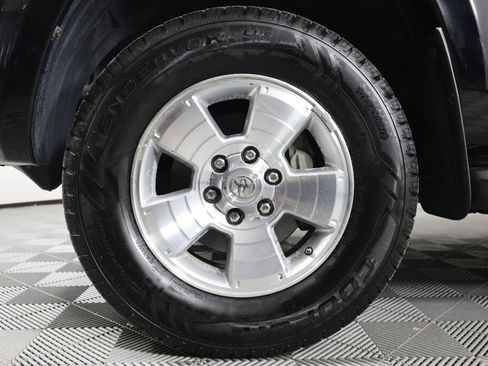 Used 2007 Toyota 4Runner SR5 image 9