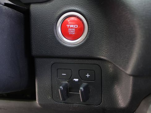 Used 2022 Toyota Tundra SR5 w/ TRD Off-Road Package AWD/4WD image 12