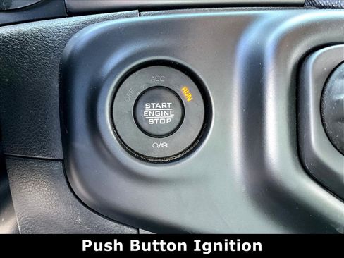 Used 2022 Jeep Wrangler Unlimited Sport AWD/4WD image 33