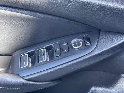 Used 2022 Honda Accord Sport image 16