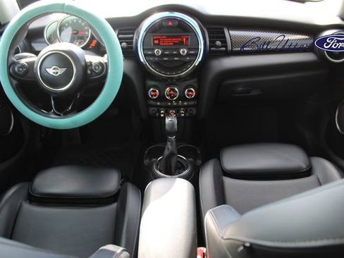 Used 2015 MINI Cooper S image 13