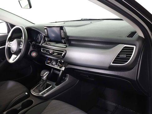 Used 2023 Kia Seltos LX image 26