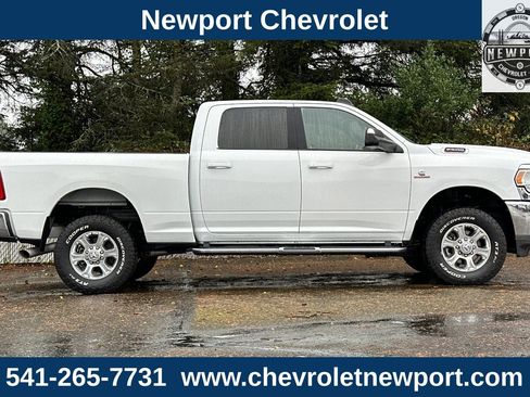 Used 2022 RAM 2500 Big Horn w/ Level A Equipment Group image 3