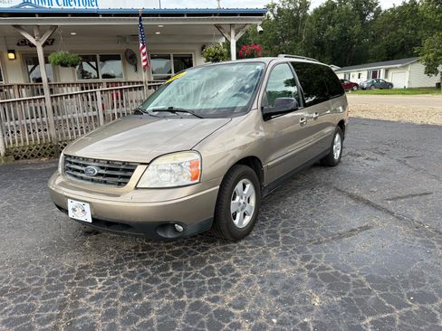Used 2004 Ford Freestar SES FWD image 1