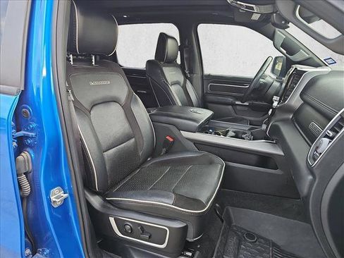 Used 2022 RAM 1500 Laramie w/ Sport Appearance Package image 11