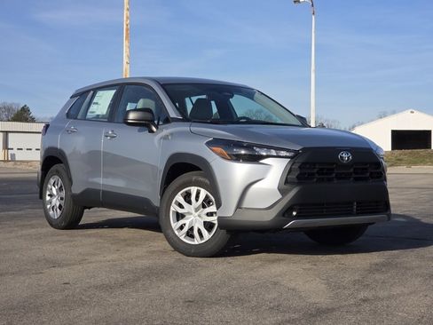 New 2026 Toyota Corolla Cross L image 2