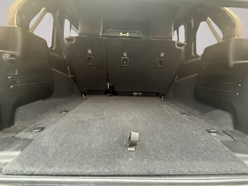 Used 2019 Jeep Wrangler Unlimited Sport S image 11