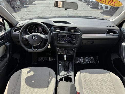 Used 2021 Volkswagen Tiguan S FWD image 31