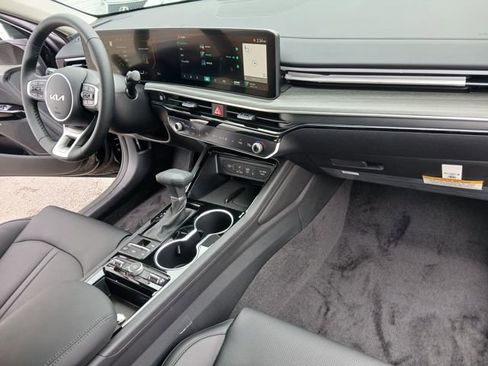 New 2026 Kia K5 EX image 45