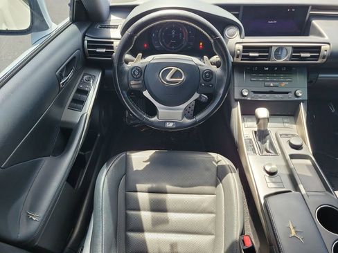 Used 2016 Lexus IS 200t RWD image 14