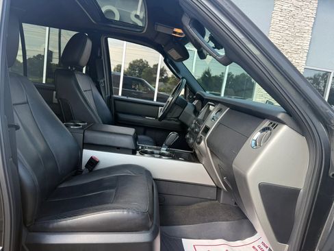 Used 2016 Ford Expedition EL Limited w/ Equipment Group 301A AWD/4WD image 15