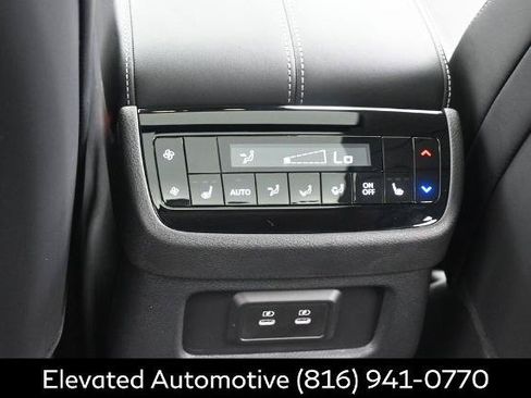 Certified 2026 INFINITI QX60 Luxe w/ Cargo Package AWD/4WD image 14