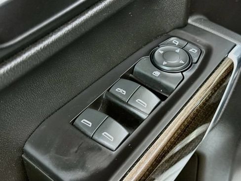Used 2019 Chevrolet Silverado 1500 RST w/ All-Star Edition AWD/4WD image 17