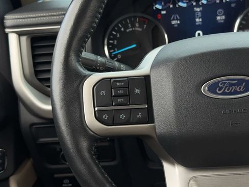 Certified 2023 Ford Expedition XLT AWD/4WD image 10