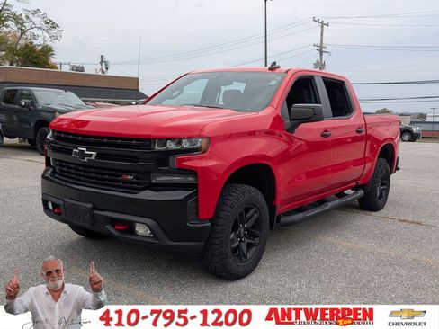 Used 2020 Chevrolet Silverado 1500 LT Trail Boss image 7
