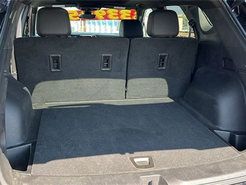 Used 2022 Chevrolet Blazer Premier w/ Enhanced Convenience Package image 13