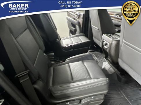 Used 2021 GMC Yukon Denali w/ Denali Premium Package image 28