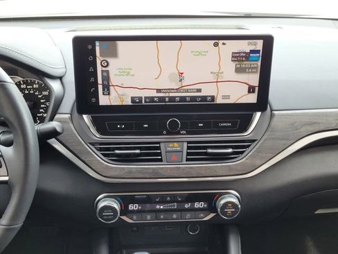Used 2023 Nissan Altima 2.5 SL FWD image 13