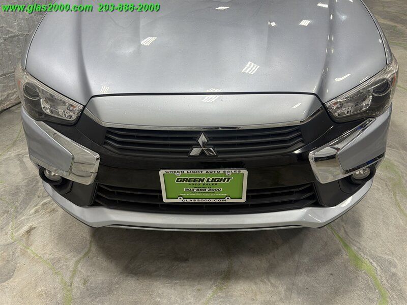 Used 2017 Mitsubishi Outlander Sport SEL AWD/4WD image 18