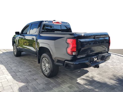 Used 2024 Chevrolet Colorado LT w/ LT Convenience Package II image 4