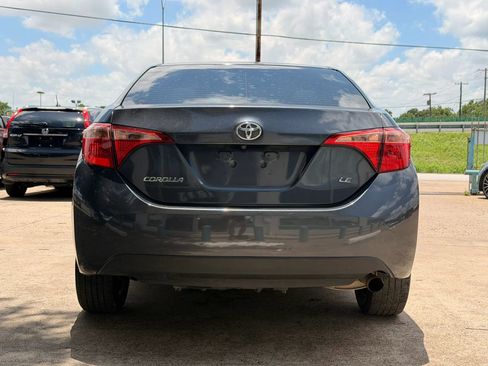 Used 2019 Toyota Corolla LE FWD image 4