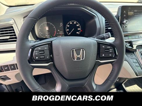 New 2026 Honda Odyssey EX-L image 4