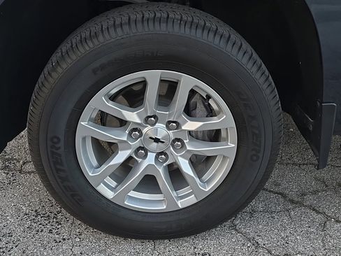 Used 2021 Chevrolet Silverado 1500 RST image 11