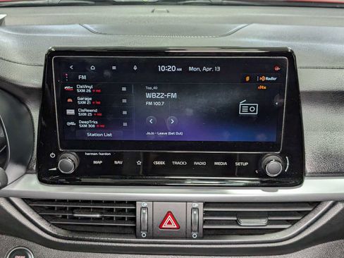 Certified 2024 Kia Forte GT-Line w/ GT-Line Premium Package FWD image 19