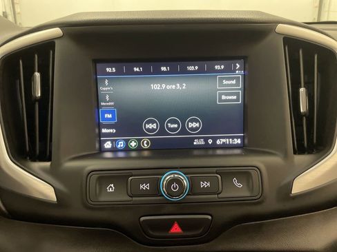 Used 2021 GMC Terrain SLE w/ Driver Convenience Package image 5