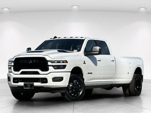 New 2026 RAM 3500 Laramie AWD/4WD image 2