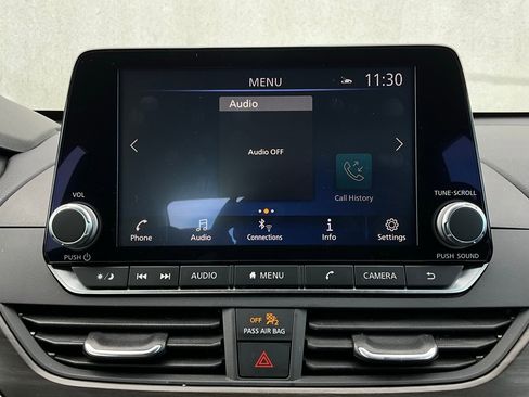 Used 2025 Nissan Altima 2.5 SV image 28