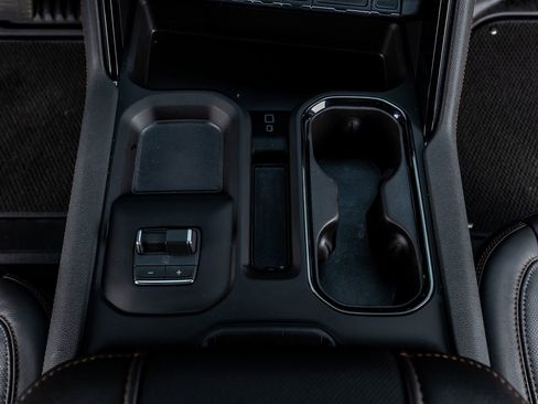 Used 2026 GMC Sierra 2500 AT4 w/ AT4 Premium Plus Package image 27