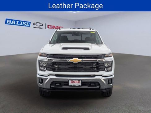 New 2026 Chevrolet Silverado 3500 LT AWD/4WD image 8