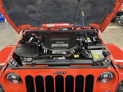Used 2015 Jeep Wrangler Rubicon w/ Power Convenience Group image 7