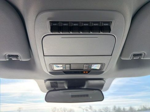 New 2025 Ford F550 4x4 Regular Cab Super Duty image 20