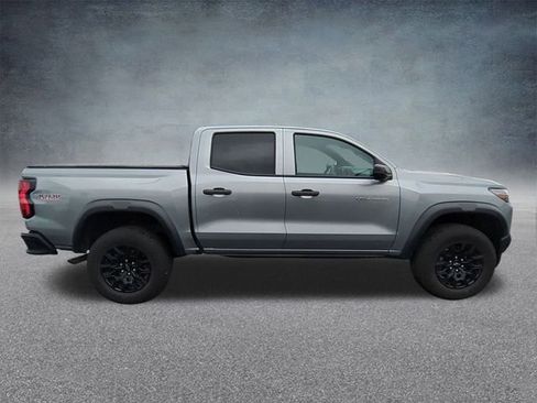 Certified 2024 Chevrolet Colorado Trail Boss w/ Advanced Trailering Package image 10