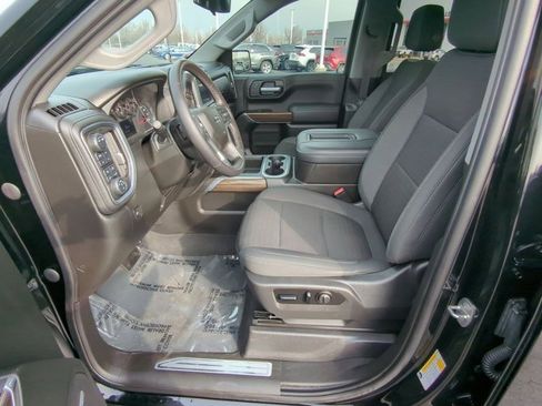 Used 2021 Chevrolet Silverado 1500 LT Trail Boss w/ Convenience Package II image 8