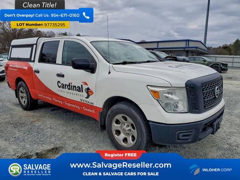 Used 2017 Nissan Titan S image 5