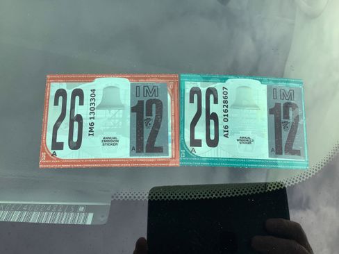 Used 2012 Chevrolet Avalanche LTZ image 23