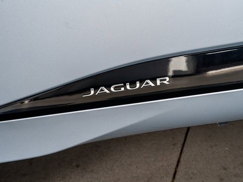 Used 2020 Jaguar I-PACE S image 22