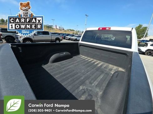 Used 2018 RAM 2500 Tradesman w/ Chrome Appearance Group AWD/4WD image 13