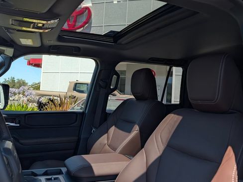 Used 2026 Toyota Land Cruiser w/ Premium Package AWD/4WD image 4