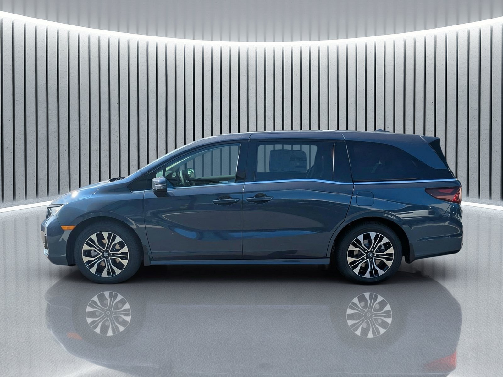 New 2027 Honda Odyssey Elite image 9