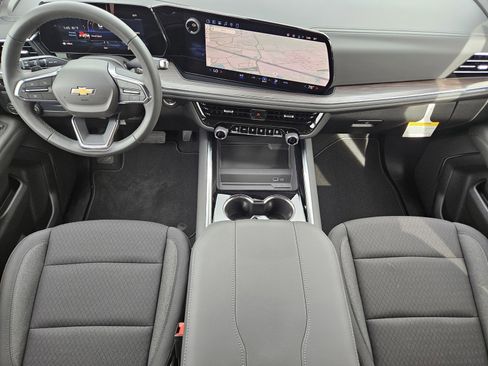 New 2026 Chevrolet Tahoe LS image 18